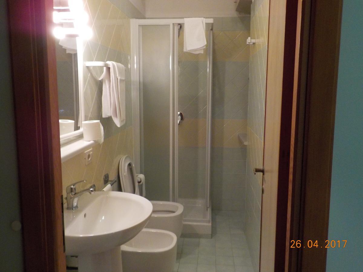 Hotel Le Pleiadi Сан Феличе Чирчео Екстериор снимка